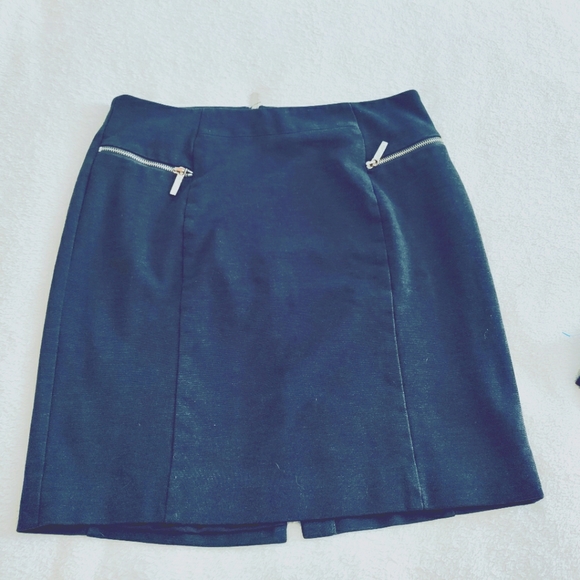 NWOT Michael Kors charcoal knit skirt size 12 - Picture 1 of 4